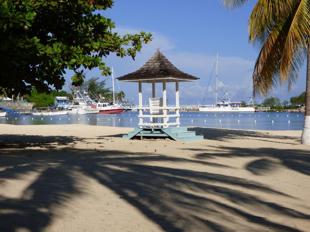 Beach Studio 18 Ocho Ríos Extérieur photo